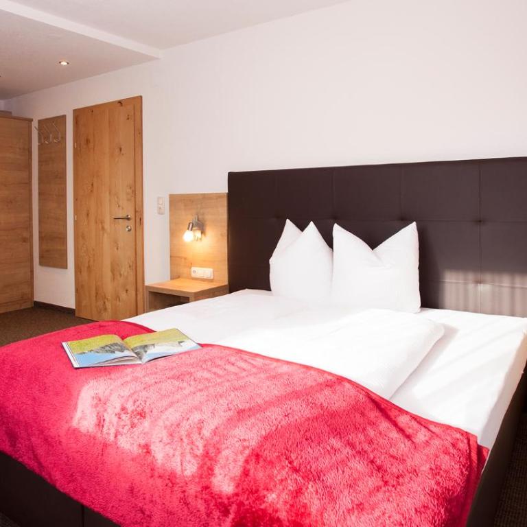 Haus Ländle - Apartment mit 3 Schlafzimmern und Balkon - 19