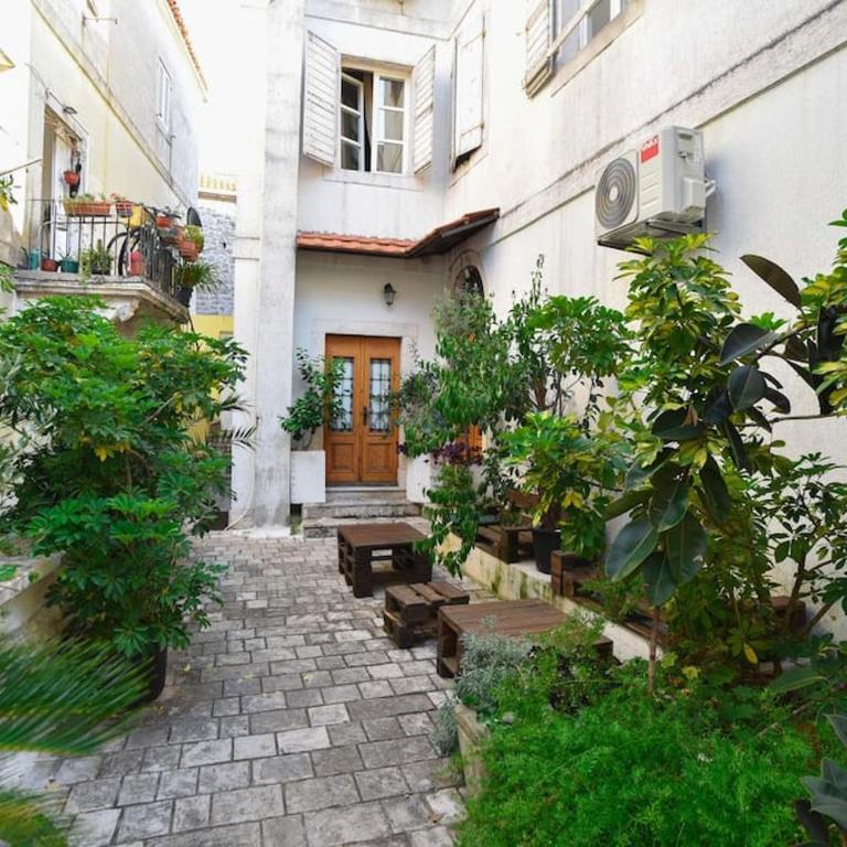 PERFECT OLD TOWN SPOT in Budva - Apartman sa 3 Spavaće Sobe - 8