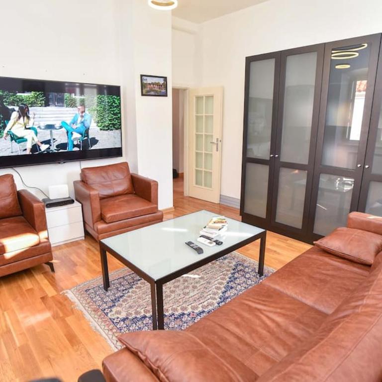 PERFECT OLD TOWN SPOT in Budva - Apartman sa 3 Spavaće Sobe - 20