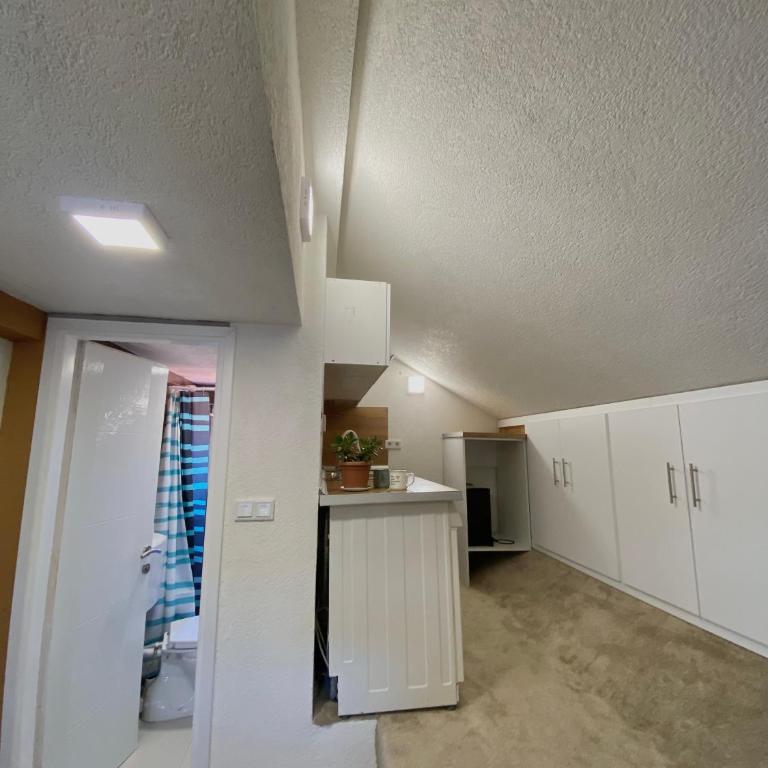 Studio Apartment for two Sarajevo - Apartman sa 1 Spavaćom Sobom - 10