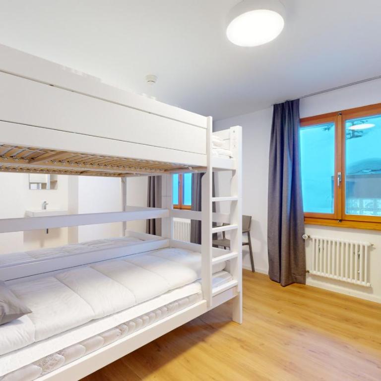 Chalet de l Ours AUTHENTIC Etage Valerie 12 pers - Familienzimmer - 4