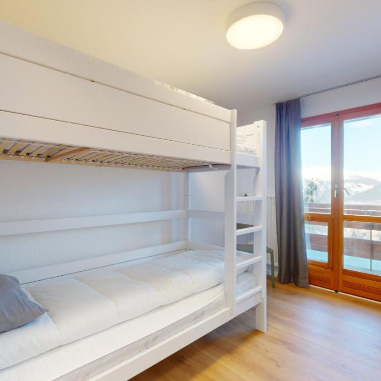 Chalet de l Ours AUTHENTIC Etage Fontaine 14 pers - Familienzimmer - 4