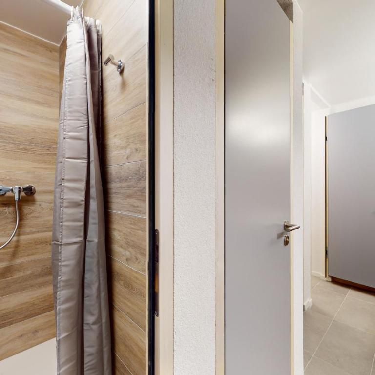 Chalet de l Ours AUTHENTIC Etage Fontaine 14 pers - Familienzimmer - 8