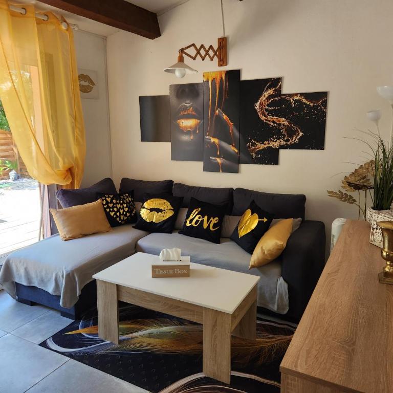 lililoucap - One-Bedroom House - 5