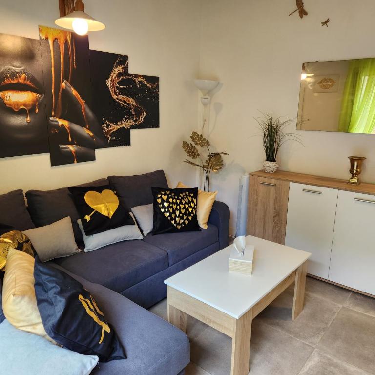 lililoucap - One-Bedroom House - 6