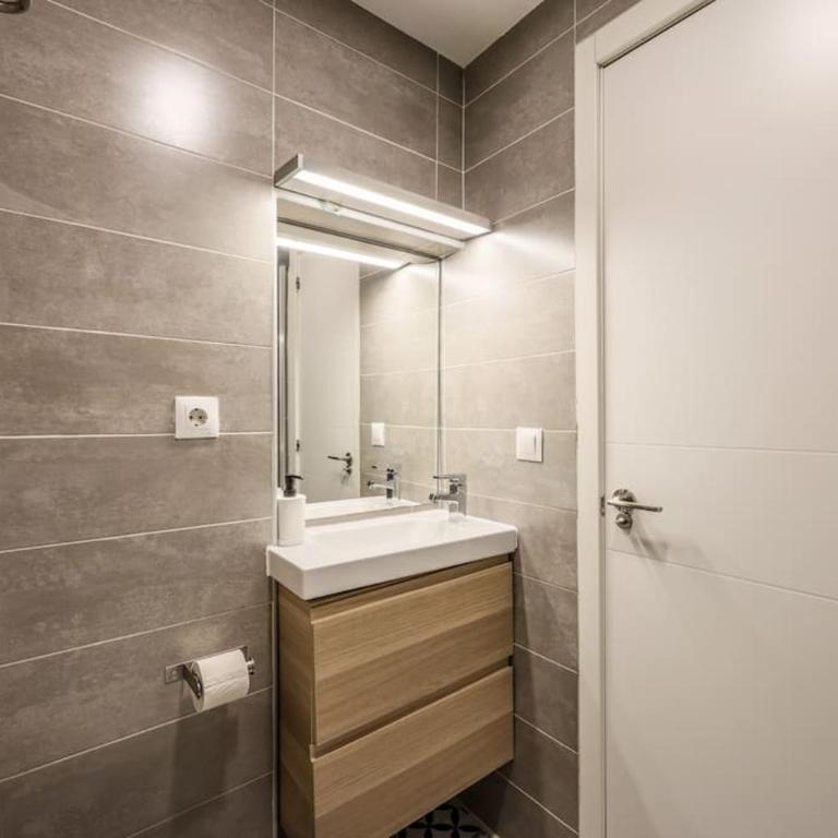 Charming Central Madrid Loft - Apartamento de 1 dormitorio - 9