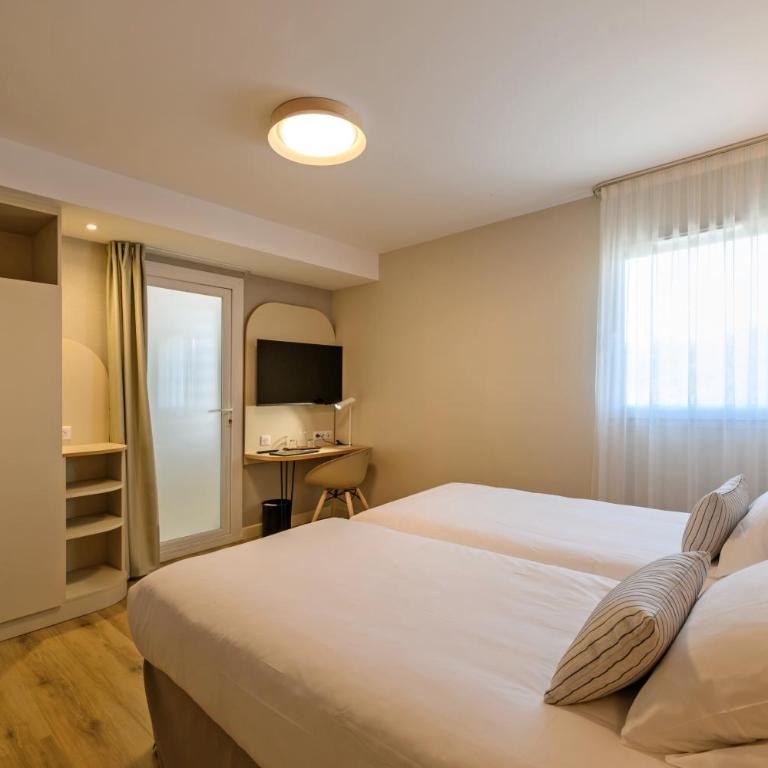 Residence de Tourisme Ajaccio Amirauté - Appartement 2 Chambres avec 2 Salles de Bains - 4