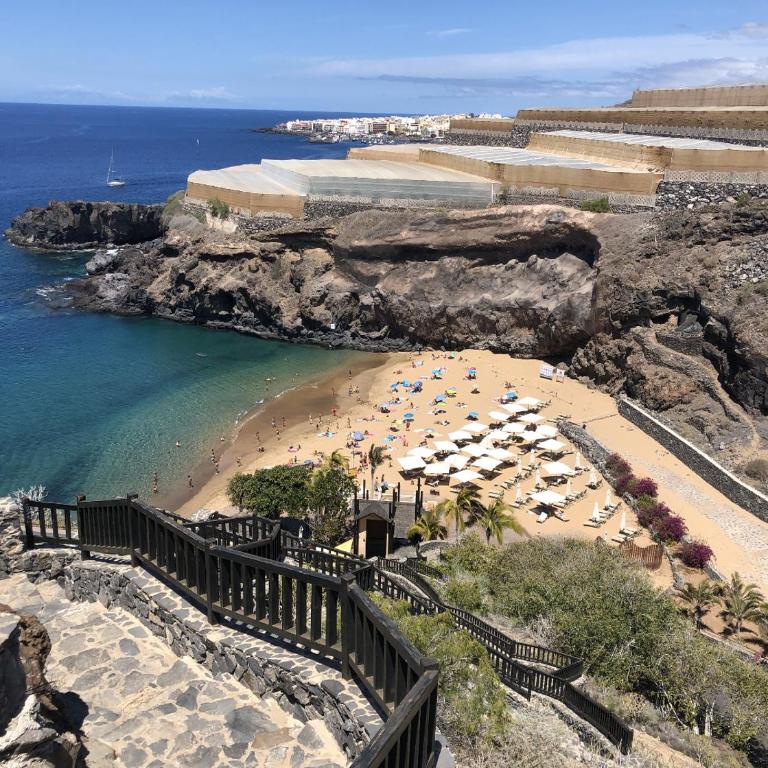 Patio Canario * Beach Escape / 2 rooms, 2 terraces & pool - Apartamento de 2 dormitorios - 48