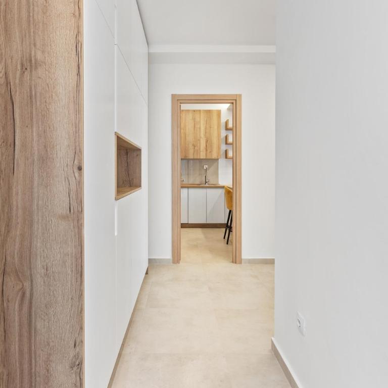 ID LUX APARTMENTS - One-Bedroom Apartment - 27