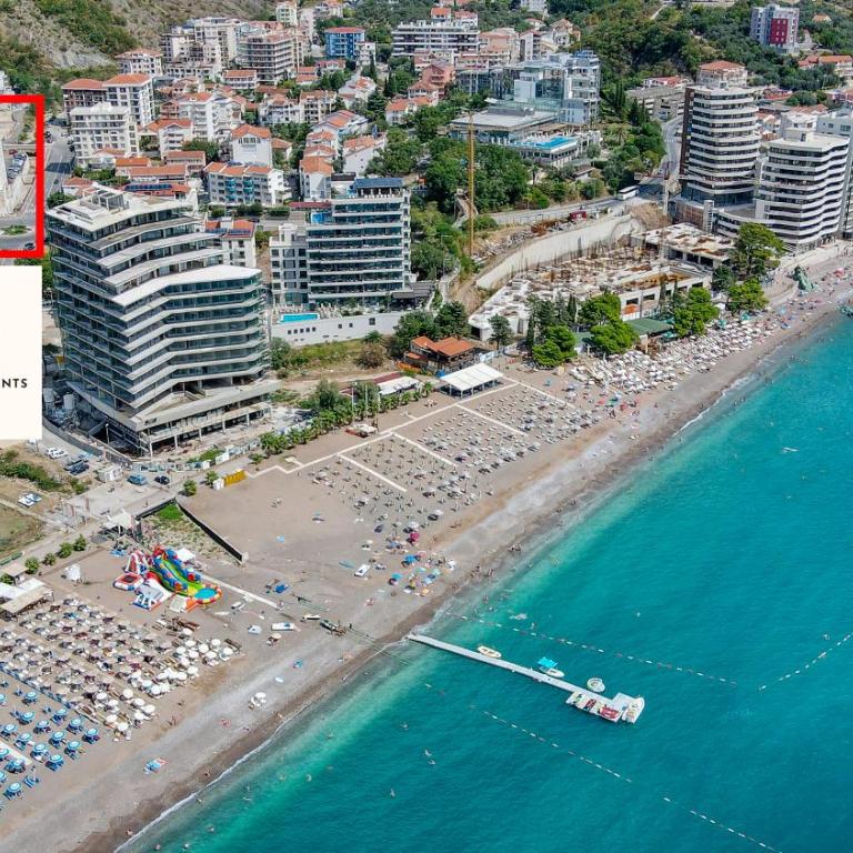 ID LUX APARTMENTS - One-Bedroom Apartment - 1