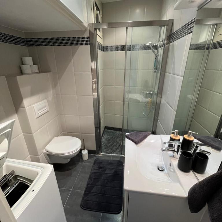 Perfectly located holiday place - One-Bedroom Apartment - 9