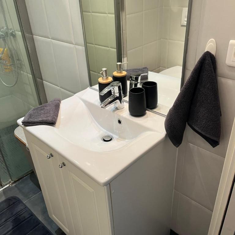 Perfectly located holiday place - One-Bedroom Apartment - 8