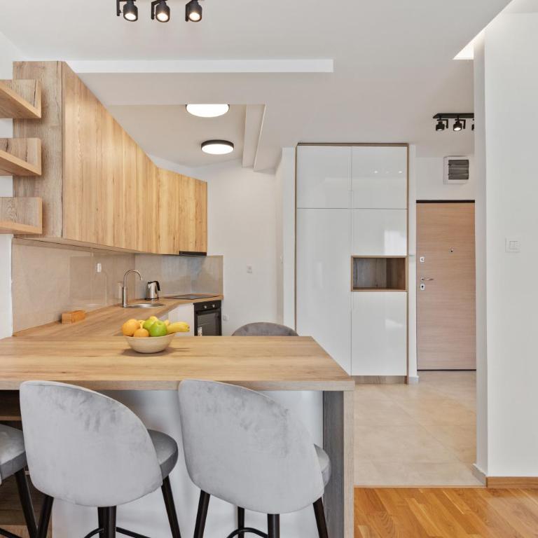 ID LUX APARTMENTS - One-Bedroom Apartment - 35