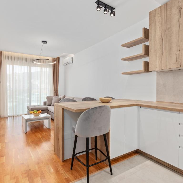 ID LUX APARTMENTS - One-Bedroom Apartment - 26