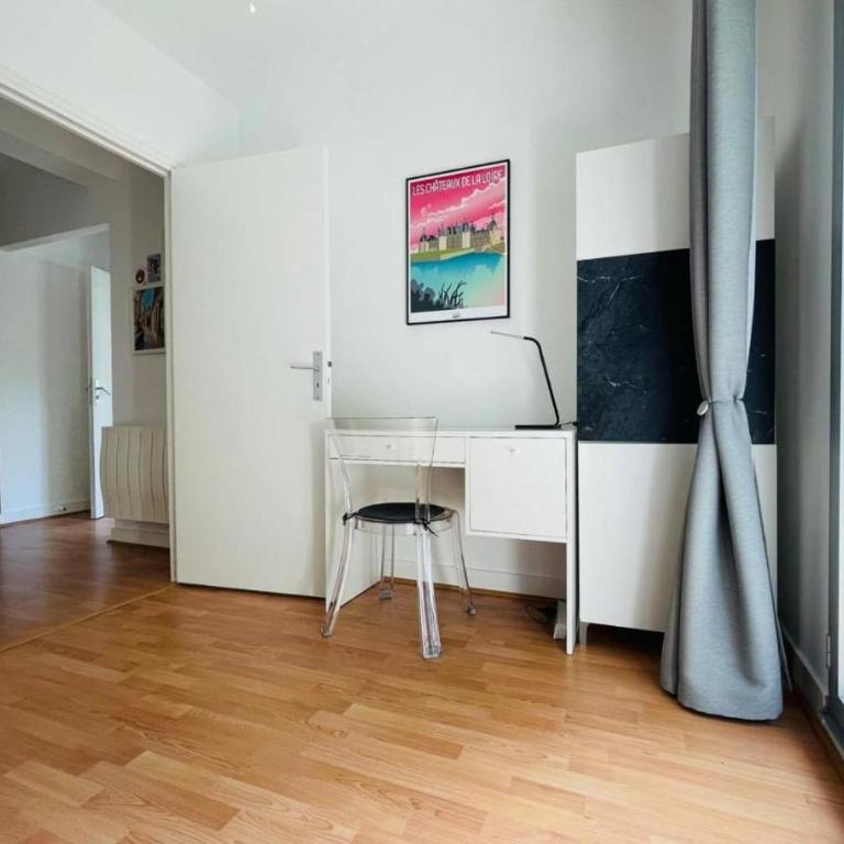 La Belle Ferronnière, Appartement paisible Amboise - Three-Bedroom Apartment - 9