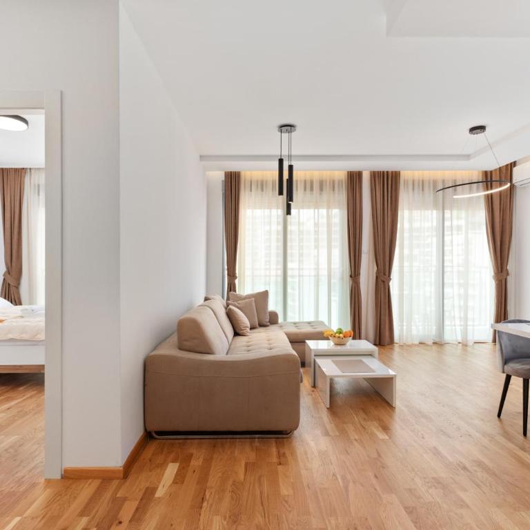 ID LUX APARTMENTS - Two-Bedroom Apartment - 23