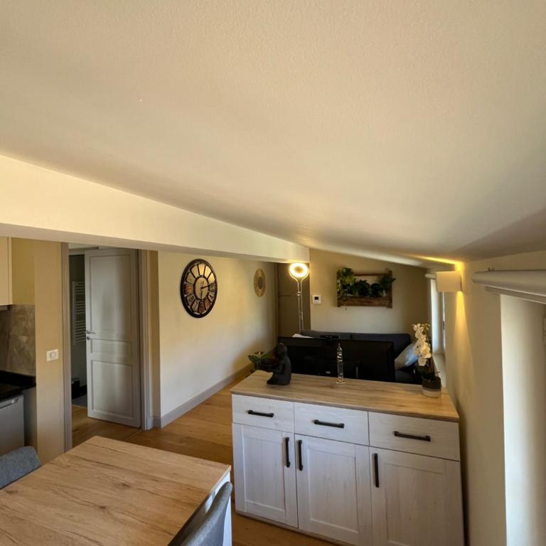 T2 Centre historique Avignon - Appartement 1 Chambre - 2