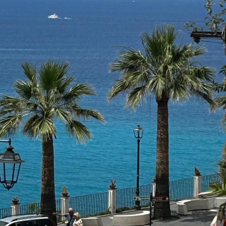 La casa sulle mura di Tropea vista mare - Studio with Sea View - 10