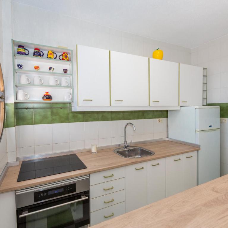 Arquellada - One-Bedroom Apartment - 13
