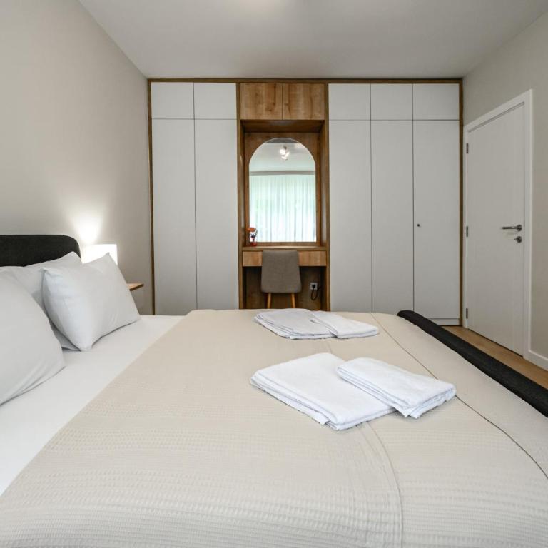 Lux Apartment 88 - One-Bedroom Apartment - 9