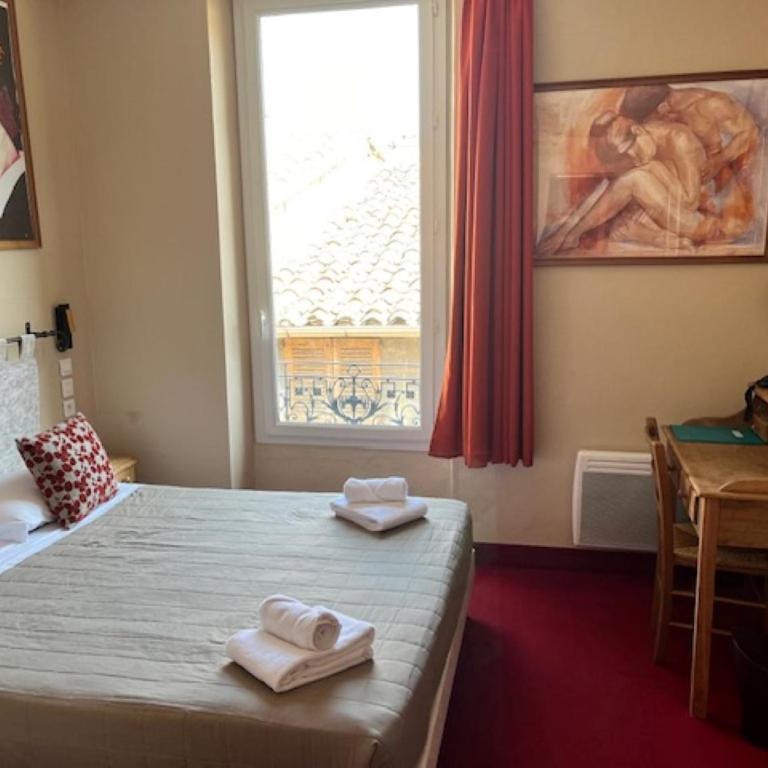 Hôtel Le Colbert - Chambre Standard Lit Queen-Size - 1