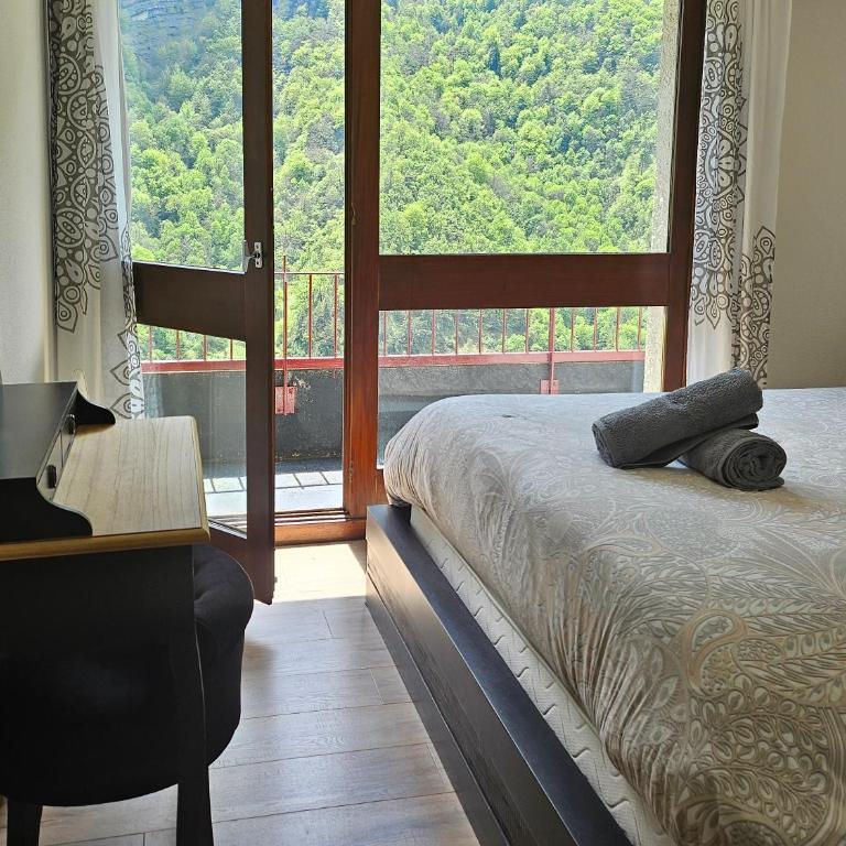 GITE LE BELVEDERE AU REFUGE DU PHOENIX, ECHEVIS - Appartement 1 Chambre - 4