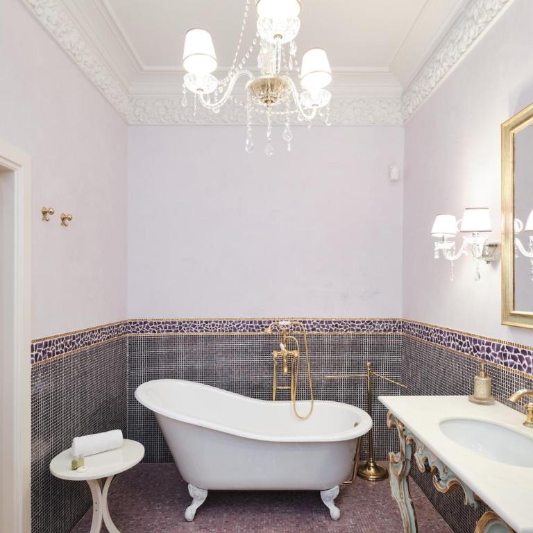 Luxury in Piazza di Spagna - Appartamento con 3 Camere da Letto - 36