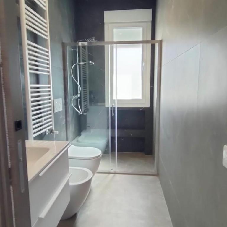 Villa Borghesi Suites Fronte Mare - Appartamento con 1 Camera da Letto e Balcone - 7