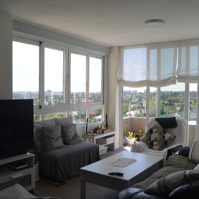 Luxury renovated apartment with terrace in Madrid - Three-Bedroom Apartment - 32
