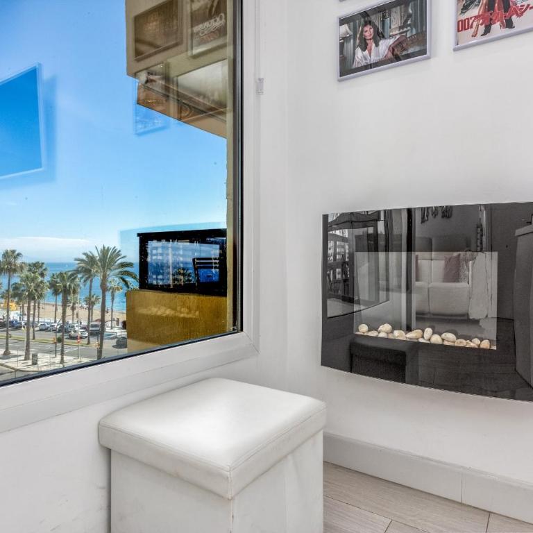 ViVi Homes - Octopussy - Pool, Balcony & Sea View - Apartment with Sea View - 12