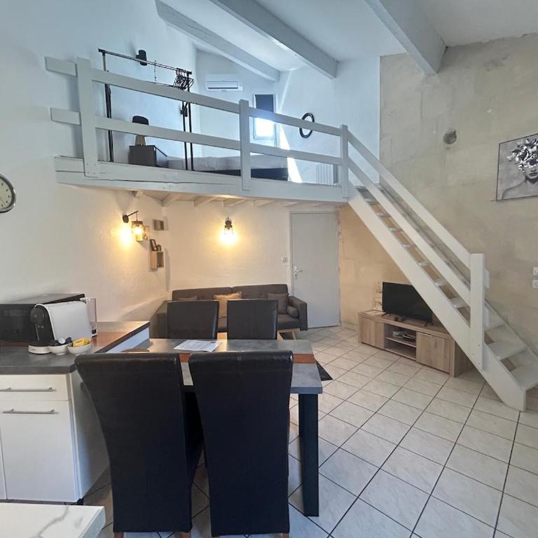 "La maison Fabrin" Appart N4 Arles centre - Apartment mit 1 Schlafzimmer - 2