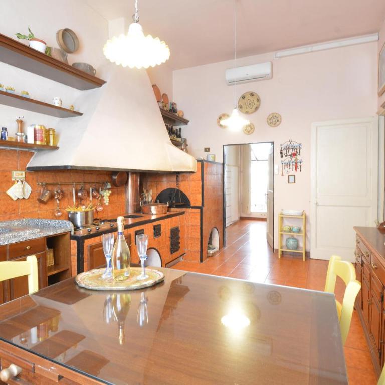 Stunning Apartment In Genova Sestri Ponente - Appartamento con 3 Camere da Letto - 18