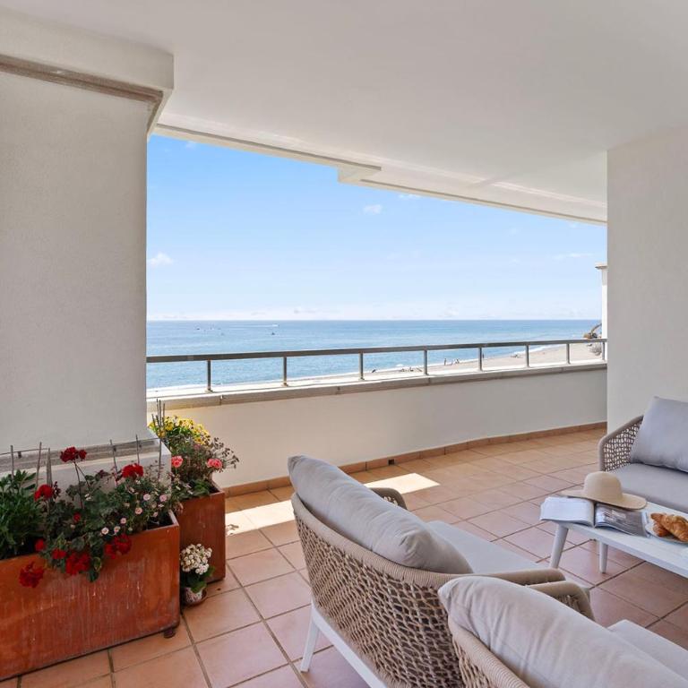 Front line beach luxury apartment in Heaven Beach - Apartamento con vistas al mar - 3