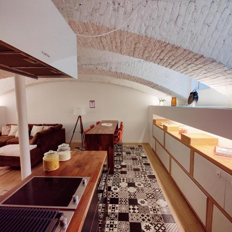 Le Quai - Appartement spacieux et calme, 3 chambres, Idéal familles et professionnels, Vieux Lille - Three-Bedroom Apartment - 4