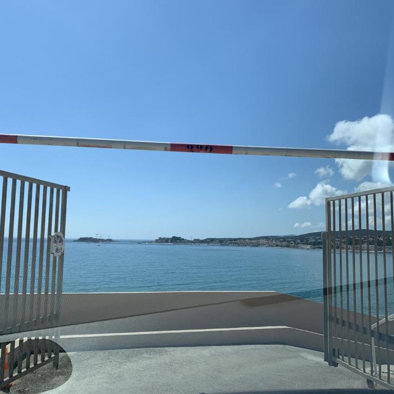 Les pieds dans l'eau - One-Bedroom Apartment - Sea Side - 15