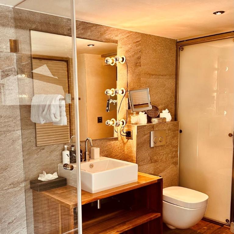Self Check-In Chalet Rooms - Doppelzimmer - 3