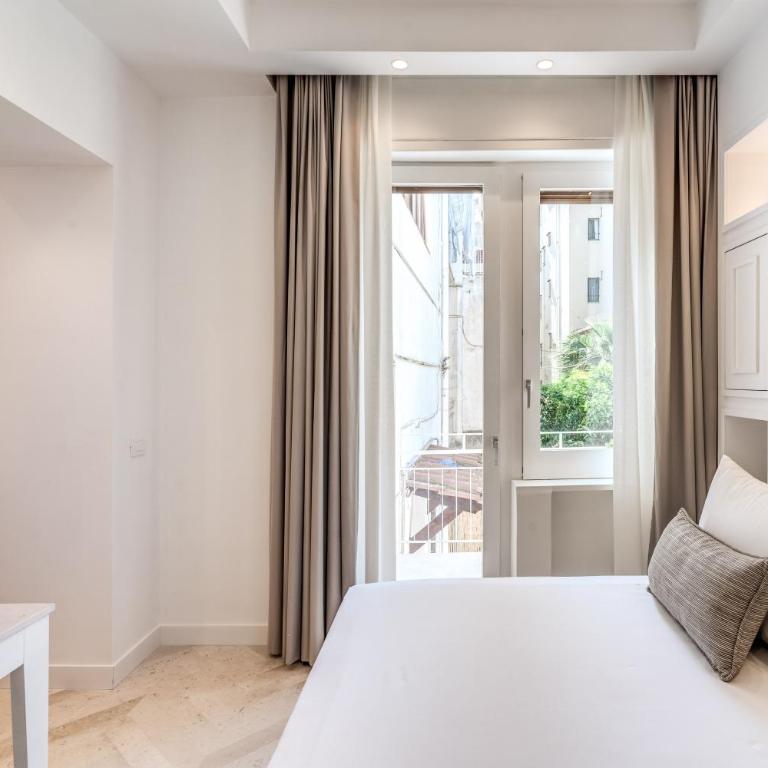 Diff'rent Souls Rooms - Luxury Accomodation - Superior Double Room - 2