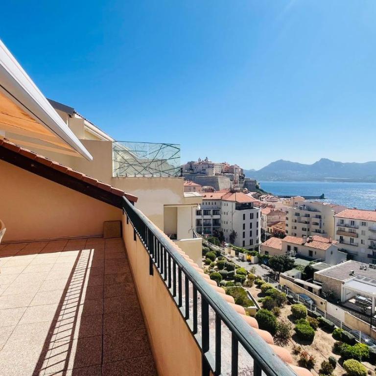 Appartement T4 Santa Regina III CALVI - Appartement 3 Chambres - 36
