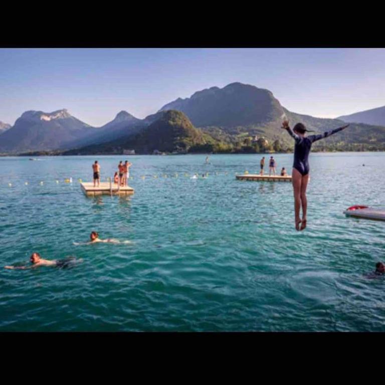 Appartement avec Jardin & vue Lac Talloires (15' Annecy) - Appartement 2 Chambres avec vue sur la baie - 54