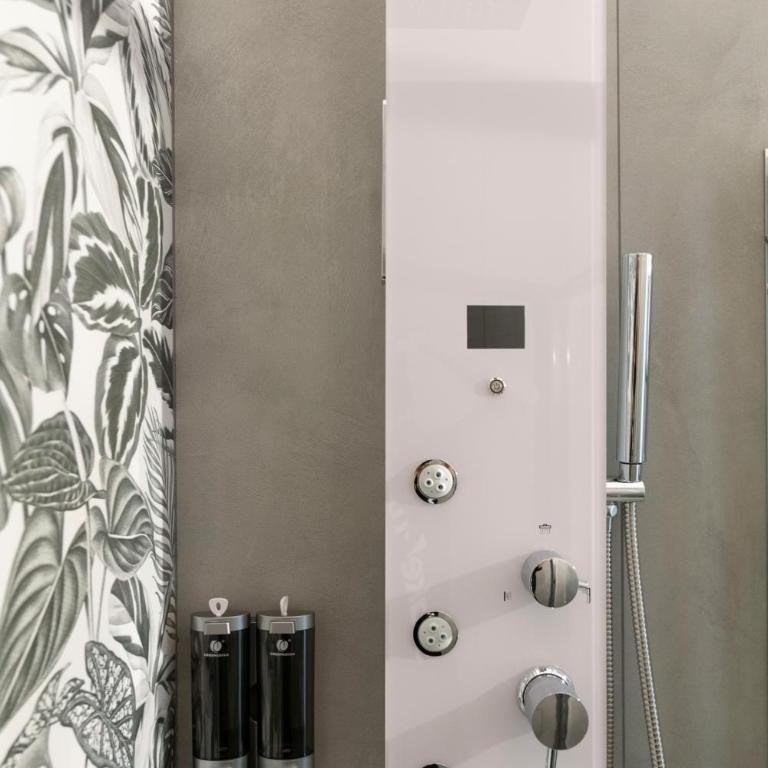 Trastevere New Luxury Rooms - Superior Queen Room - 34
