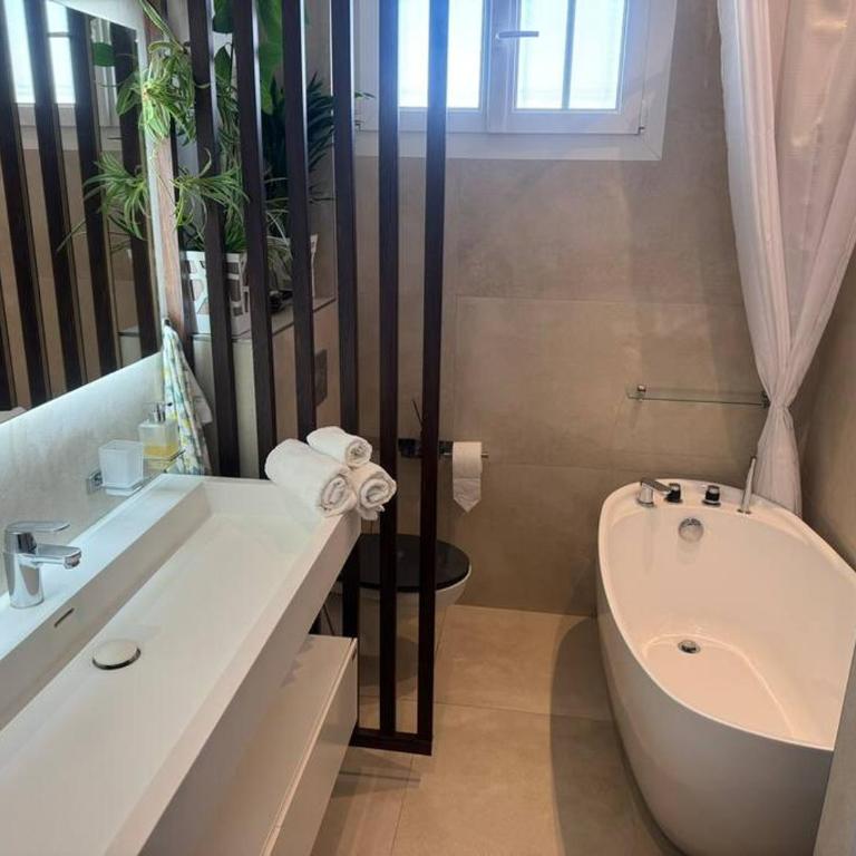 Appartement T3 grand standing à Juan Les Pins - Two-Bedroom Apartment - 7