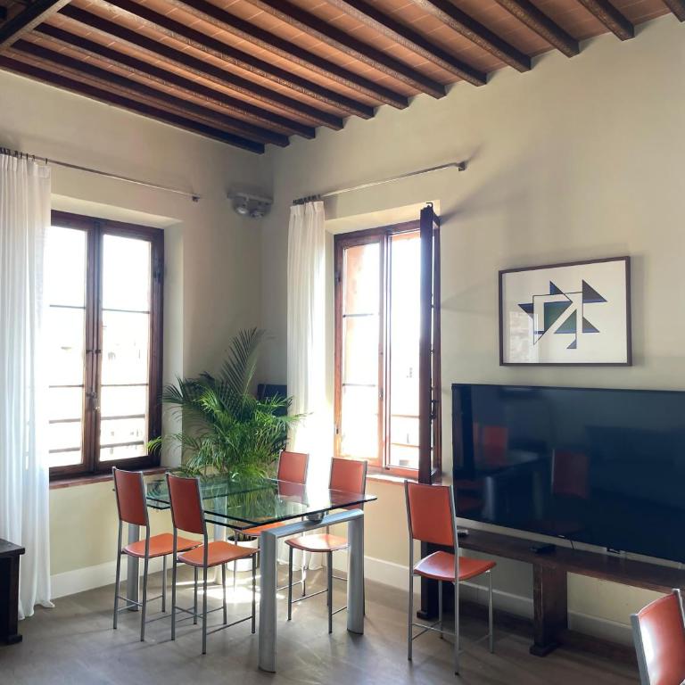 TORRE DEI LAMBERTINI WINDOWS ON PIAZZA DEL CAMPO - Residenza d'epoca - Appartamento con 2 Camere da Letto e con Vista - 22