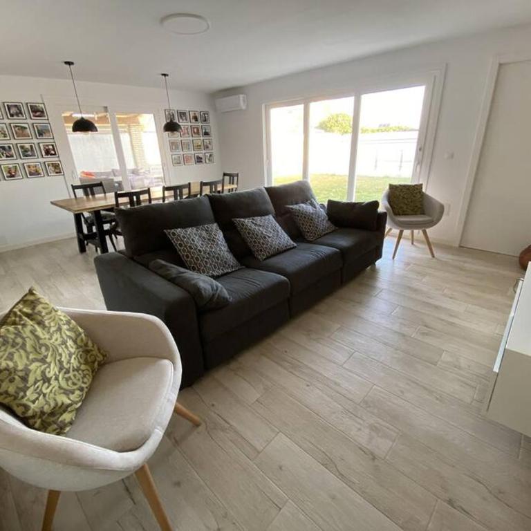 Number 10 - Four-Bedroom House - 6
