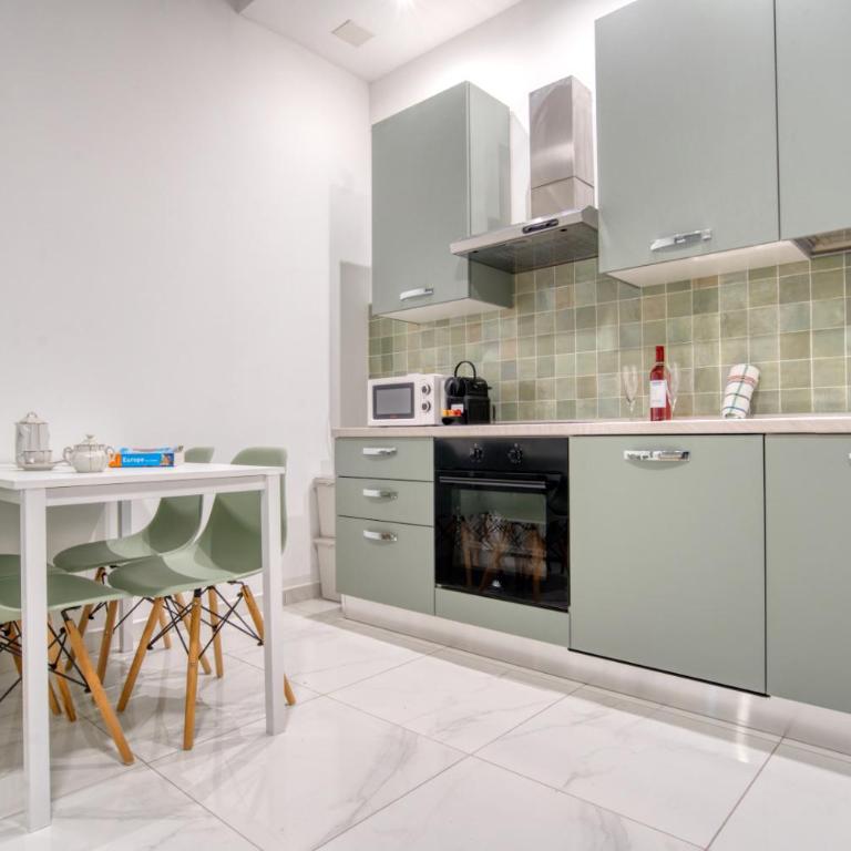 Italianflat - Subway Milano - Quadruple Room with Private Bathroom - Basement - 22