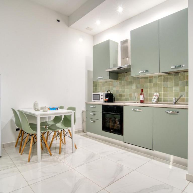 Italianflat - Subway Milano - Quadruple Room with Private Bathroom - Basement - 2