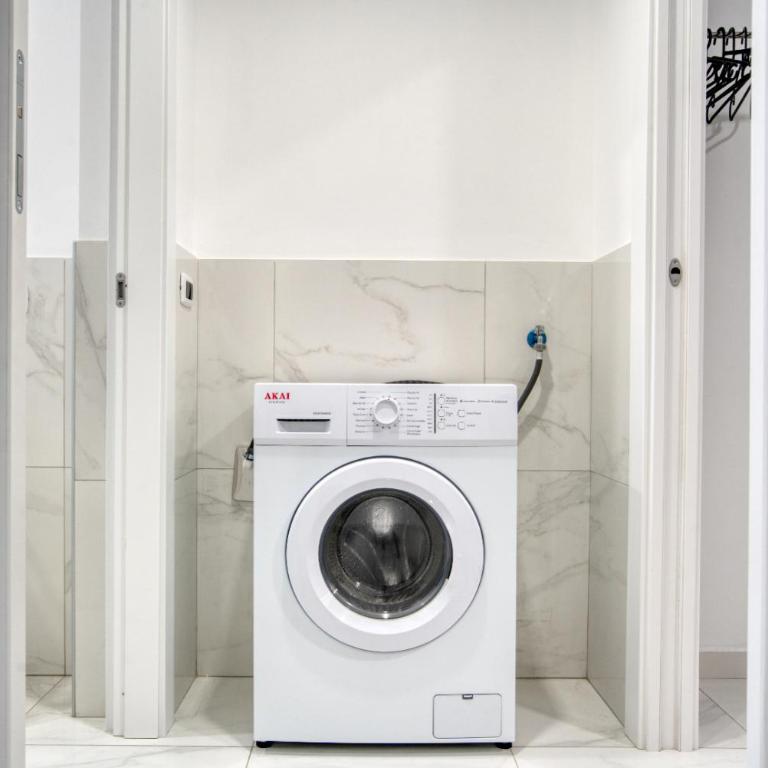 Italianflat - Subway Milano - Quadruple Room with Private Bathroom - Basement - 3