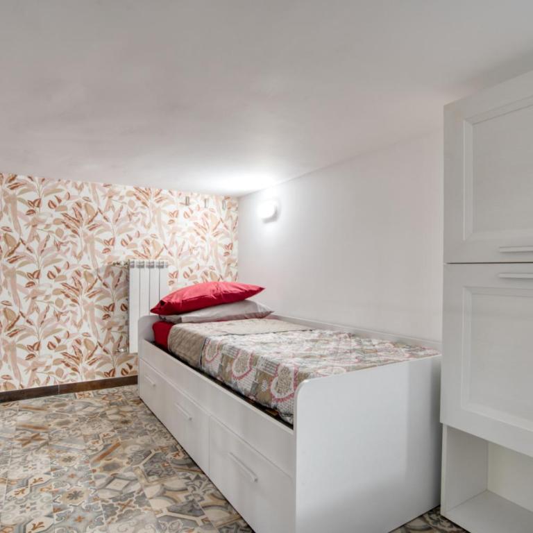 Italianflat - Subway Milano - Family Room with Private Bathroom - Basement - 19