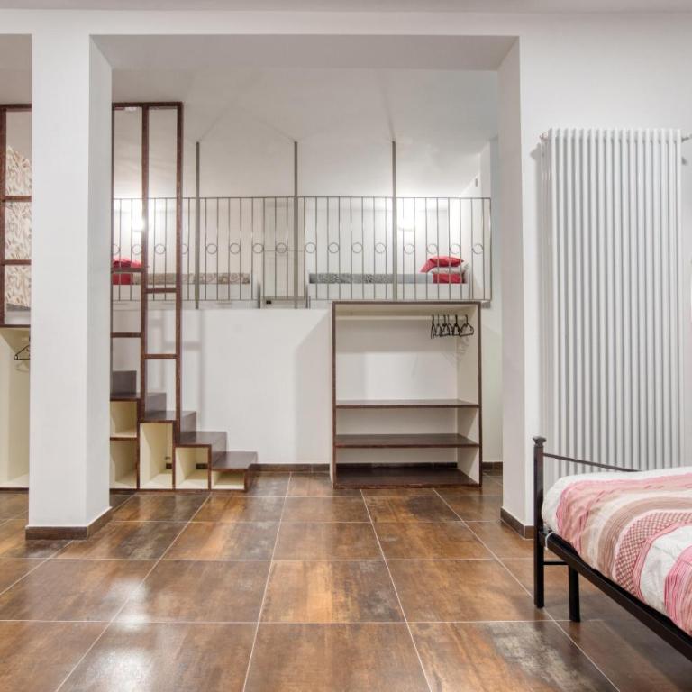 Italianflat - Subway Milano - Family Room with Private Bathroom - Basement - 3