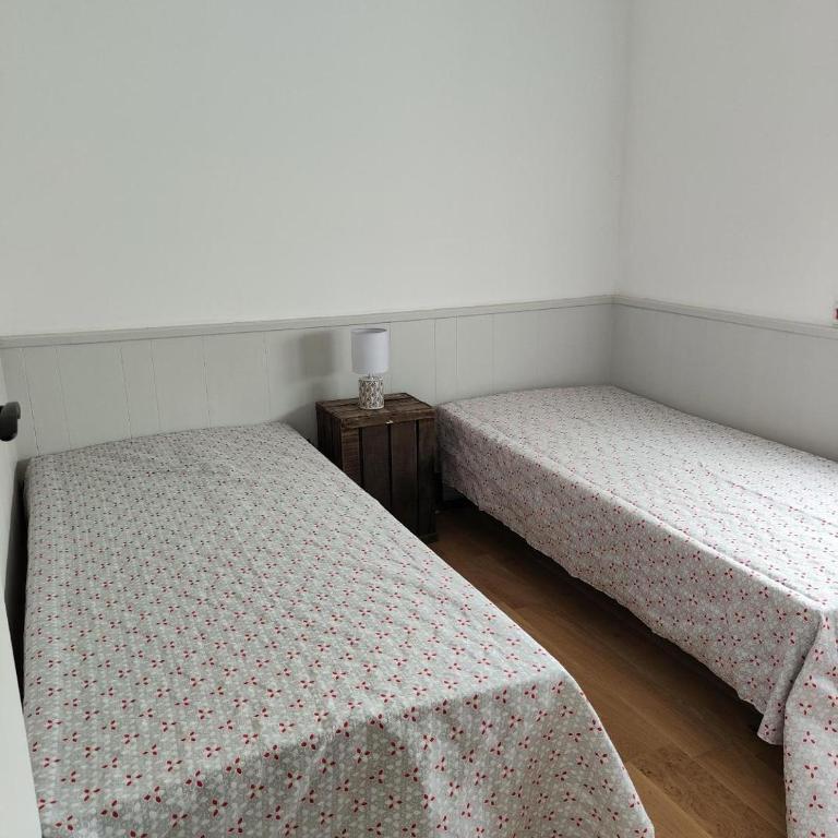 Frontignan villa rez de chausée avec exterieur privatif, Plage 4km - Appartement 2 Chambres - 5