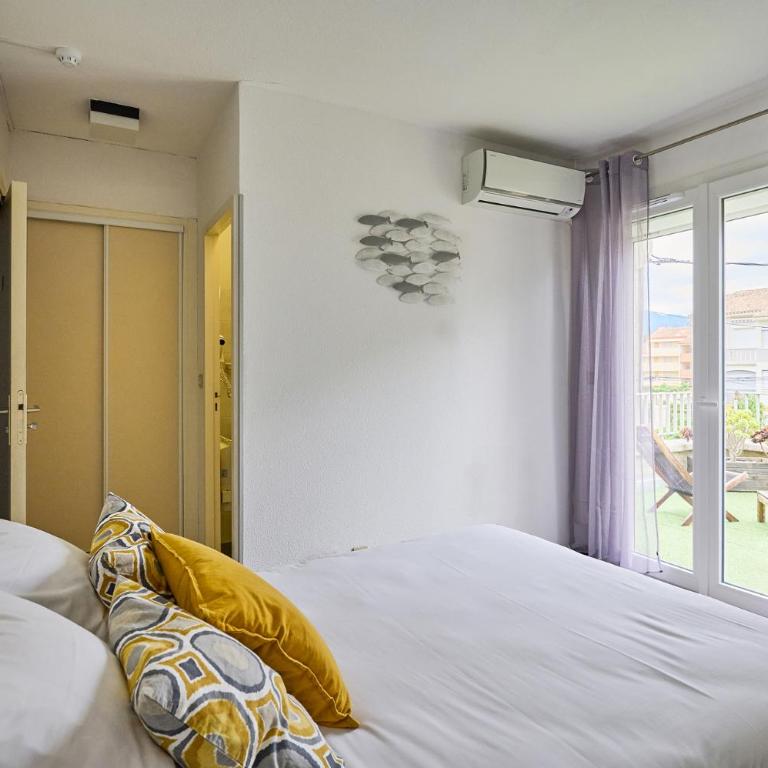 Hôtel Les Mimosas - Chambre Double Confort avec Terrasse et Climatisation - 3